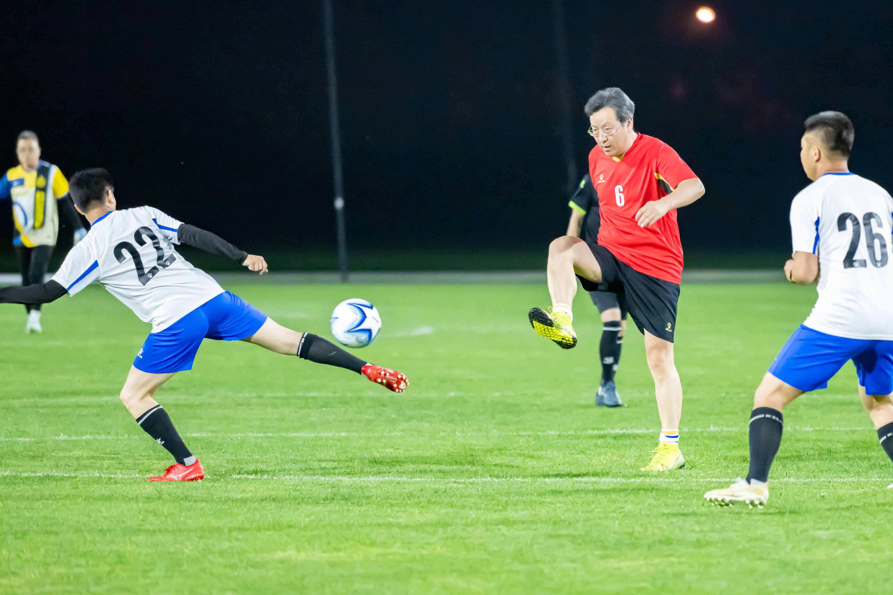 练的战术智 练的战术智