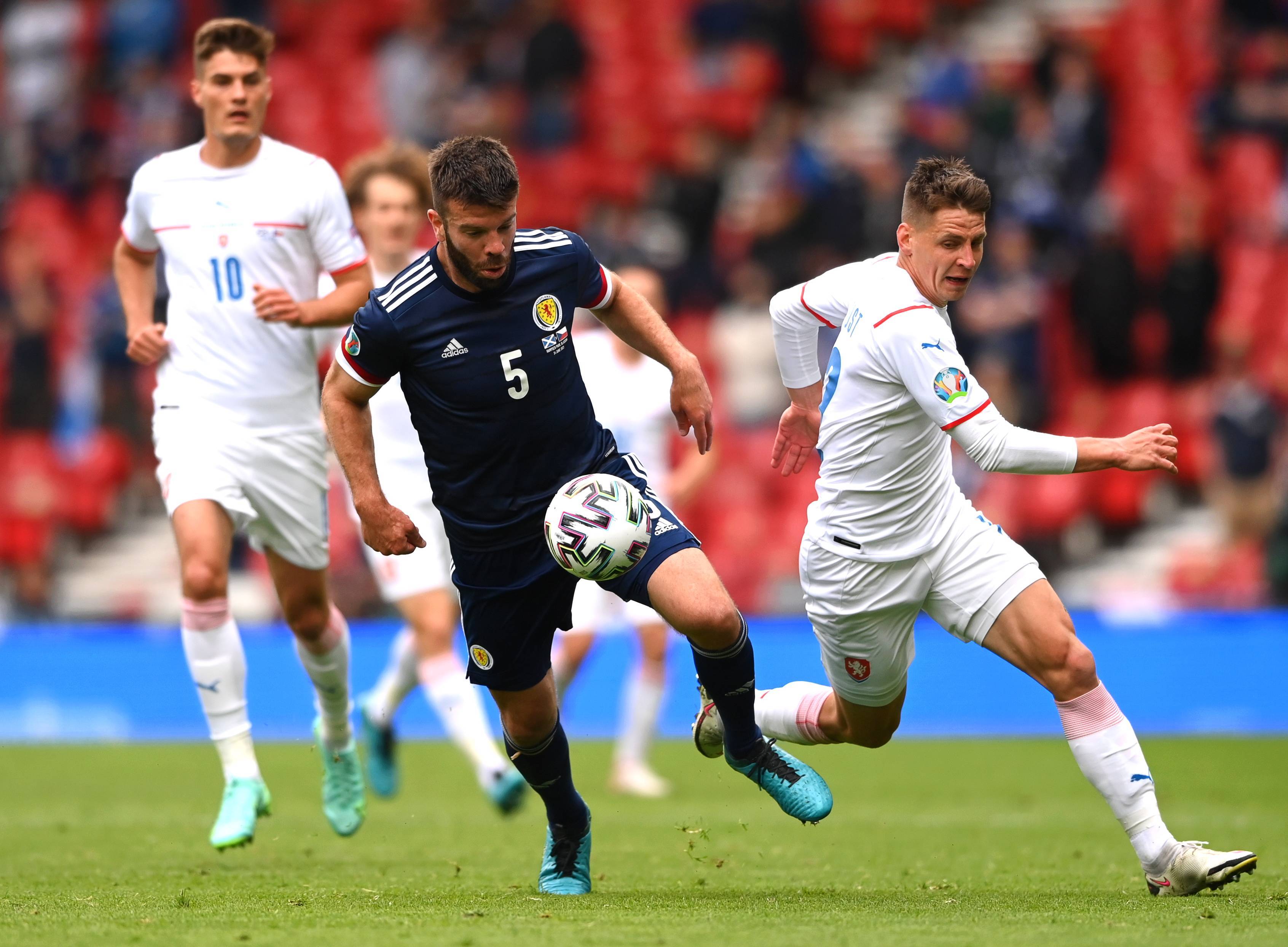 夜看尼克斯 夜看尼克斯