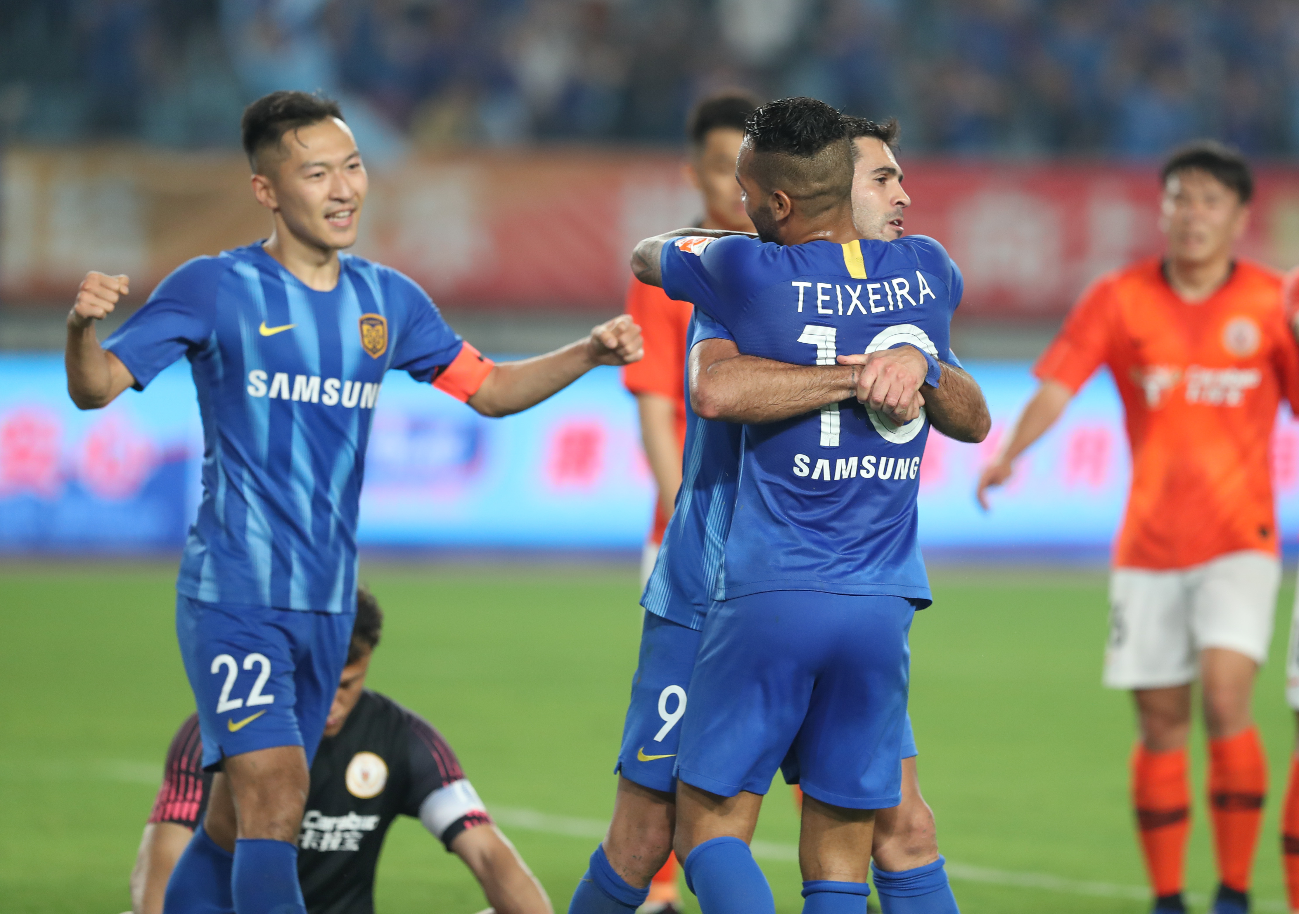 企业采取访 企业采取访