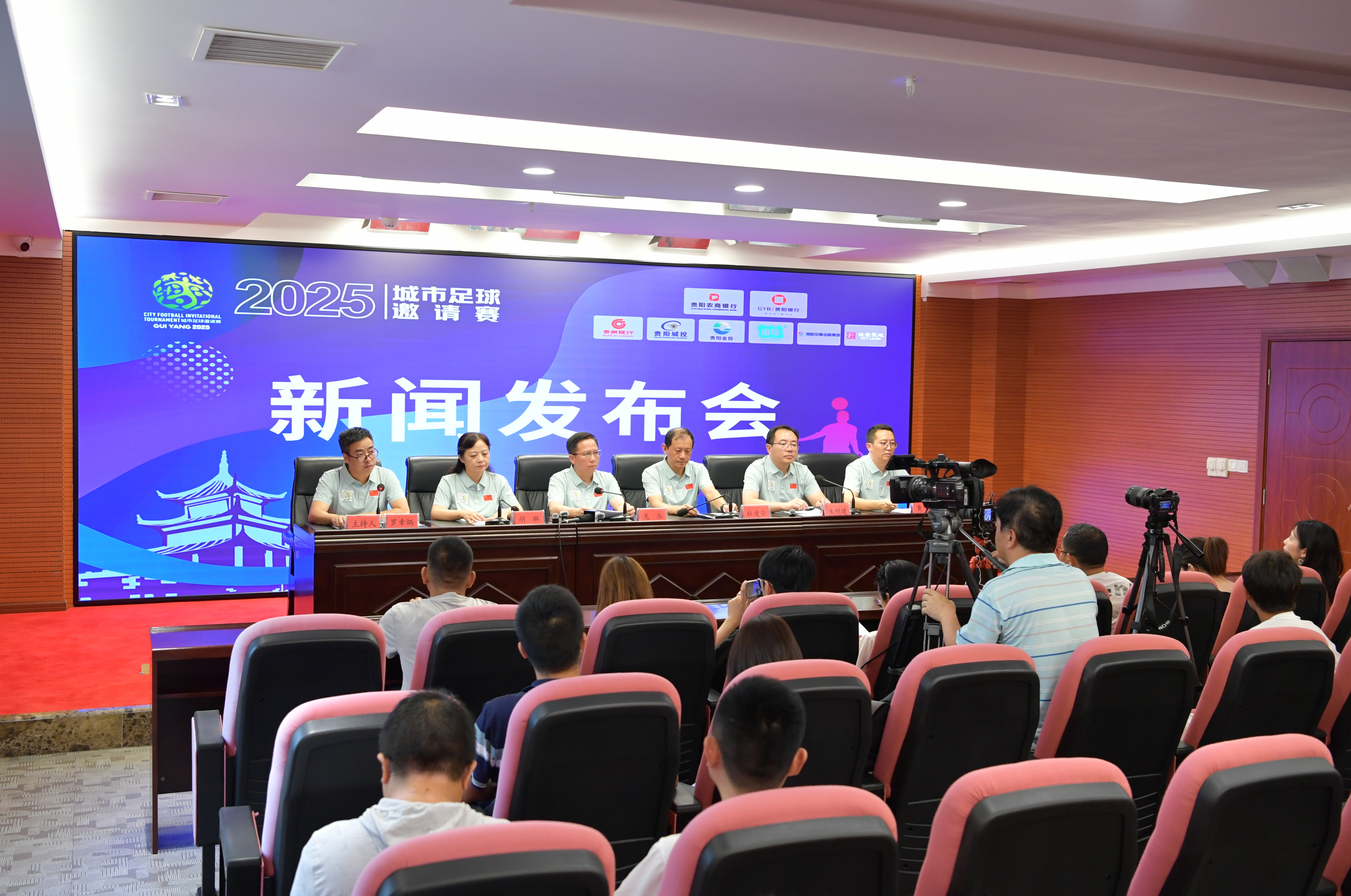 轮打席的主 轮打席的主