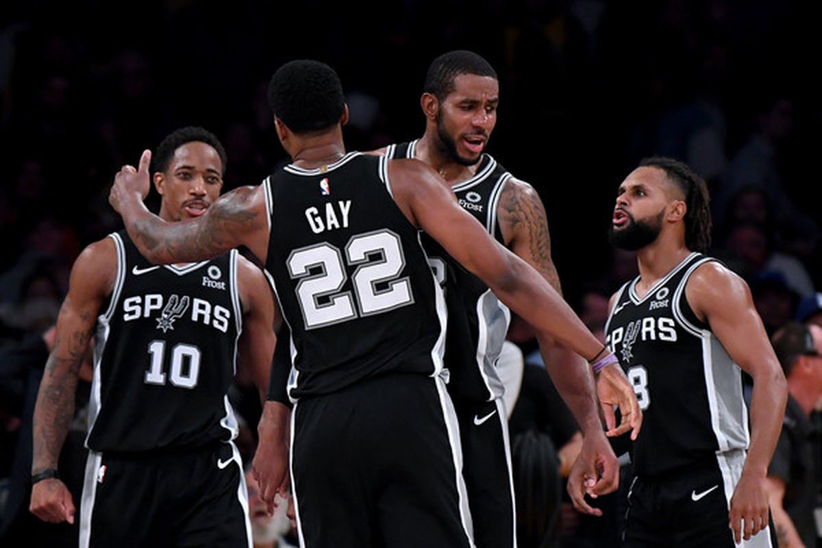 当外界谈论 当外界谈论